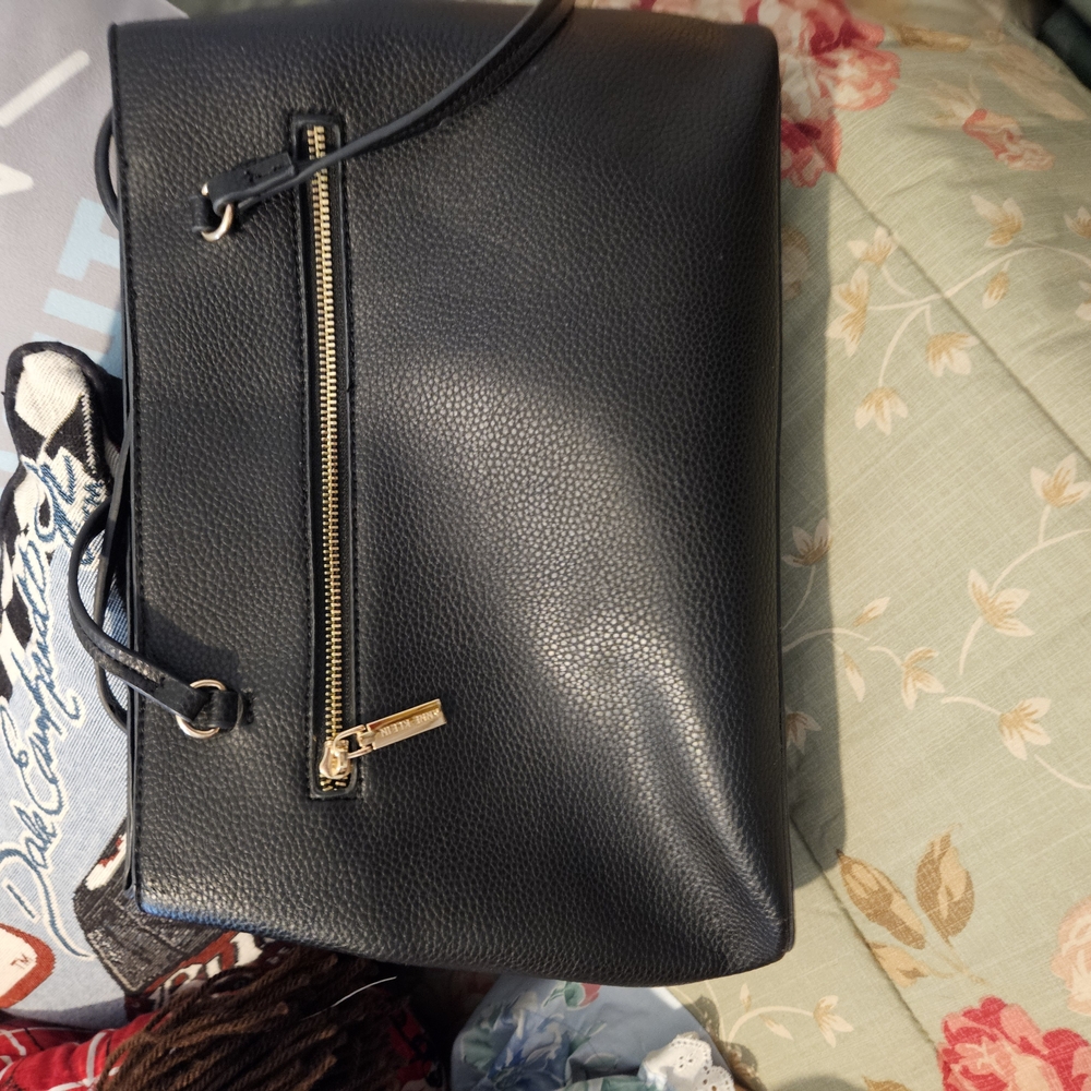 Anne Klein Black Shoulder Bag - Picture 2 of 5